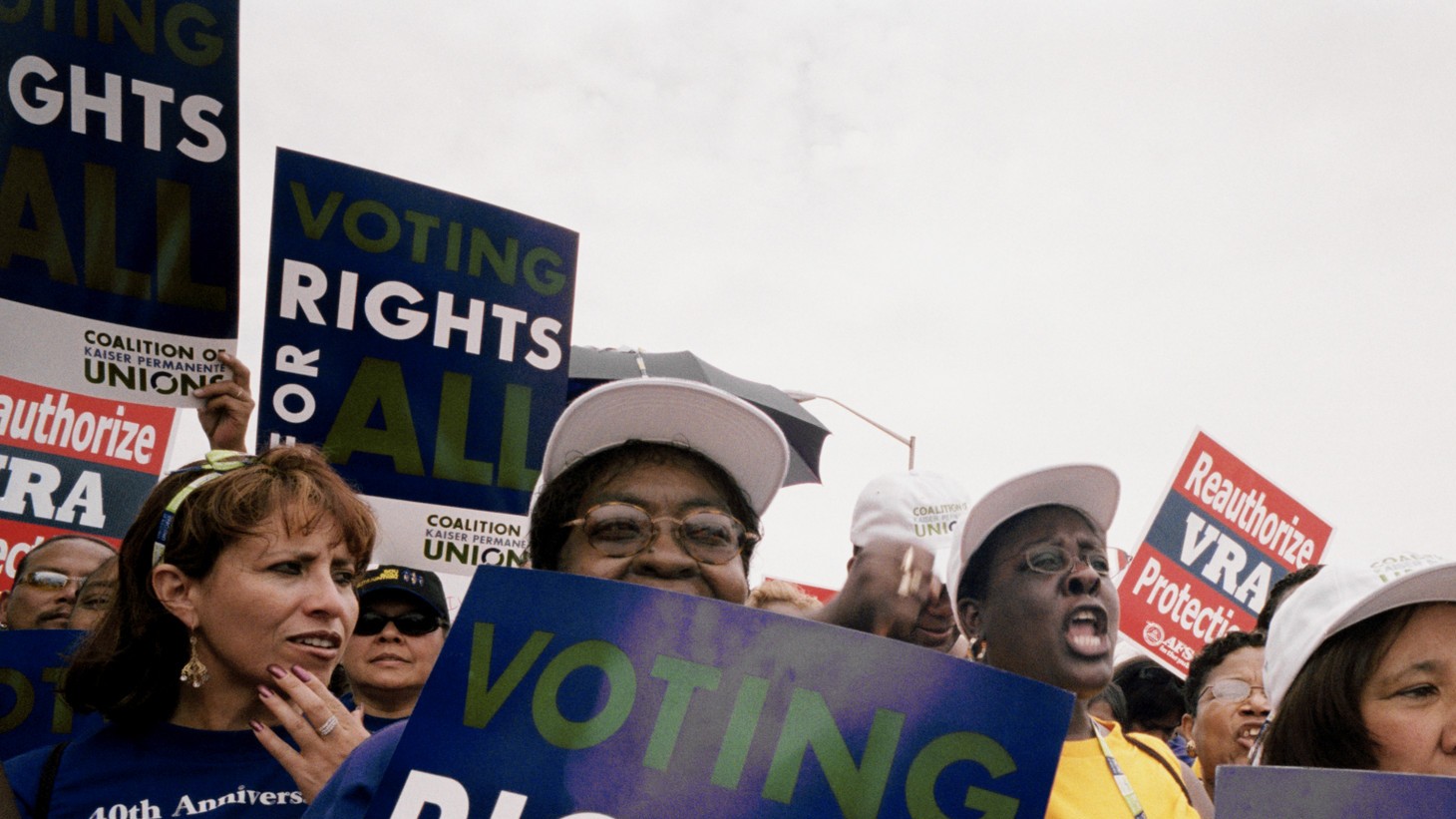 KP workers attend a voting rights rally during 2005 national agreement bargaining